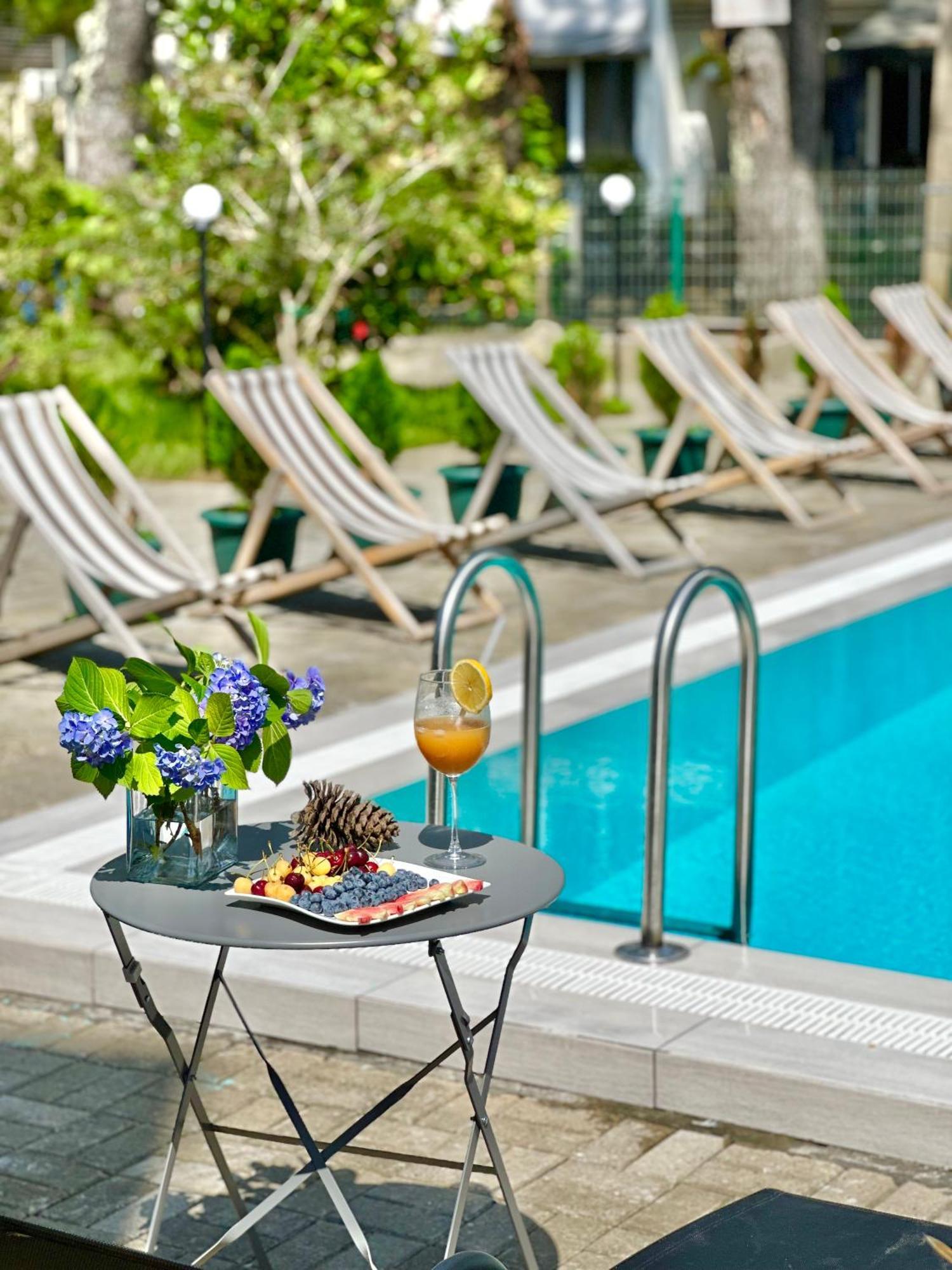 Hotel Molecule Шекветили Экстерьер фото
